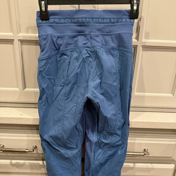 Lululemon Dance Studio Mid-Rise Cropped Pants - Picture 3 of 9